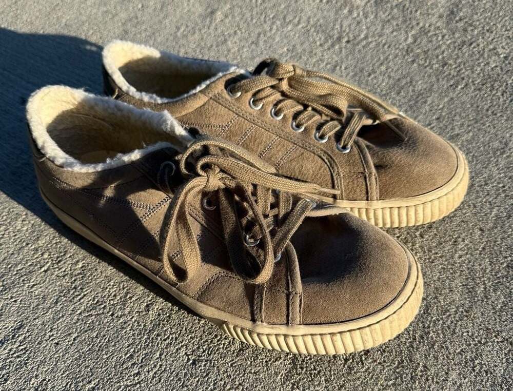 Gola Classics Nordic Sherpa Lined Suede Sneakers in Rhino Taupe